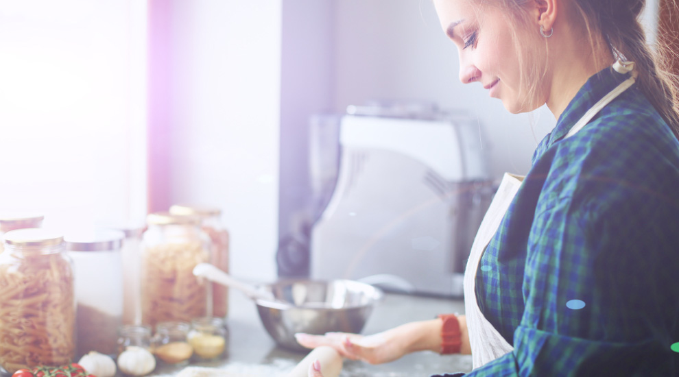 ragazza con fibrosi cistica cucina