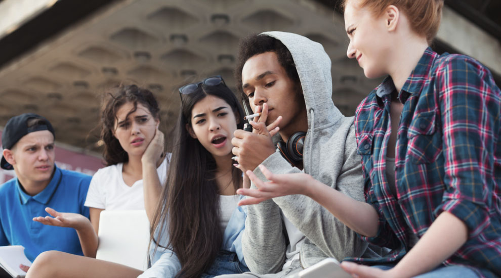 Fumare con la FC? Scopri le conseguenze